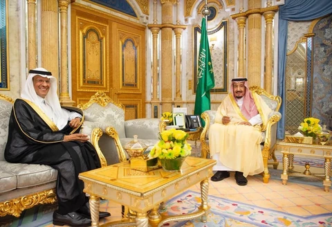 سمو وزير الطاقة الأمير عبدالعزيز بن سلمان يؤدي القسم أمام سيدي