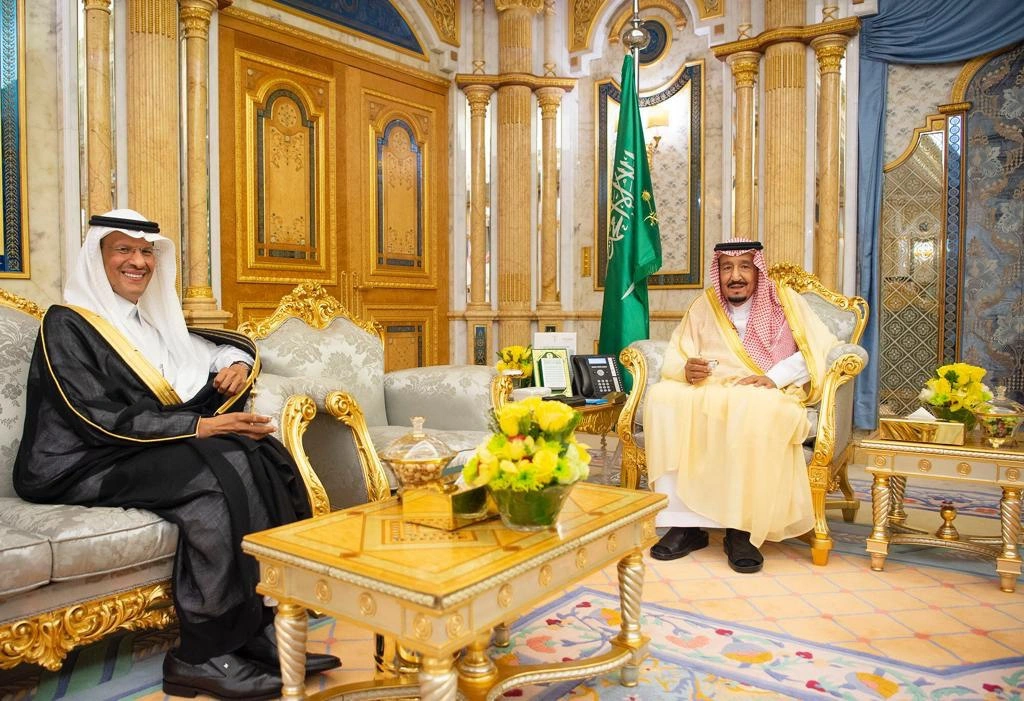 سمو وزير الطاقة الأمير عبدالعزيز بن سلمان يؤدي القسم أمام سيدي - صورة 1