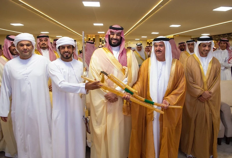 سمو سيدي ولي العهد يرعى الحفل الختامي لمهرجان سموه للهجن - صورة 2