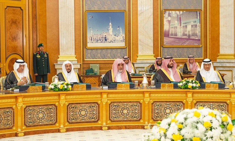 سيدي خادم الحرمين الشريفين يرأس جلسة مجلس الوزراء اليوم في جدة - صورة 6