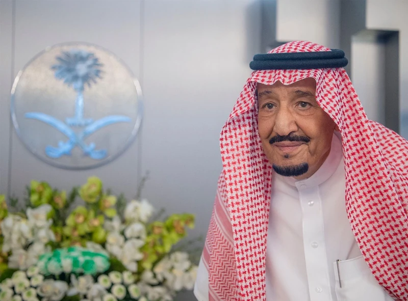 سيدي خادم الحرمين الشريفين يستقبل ملك البحرين - صورة 6