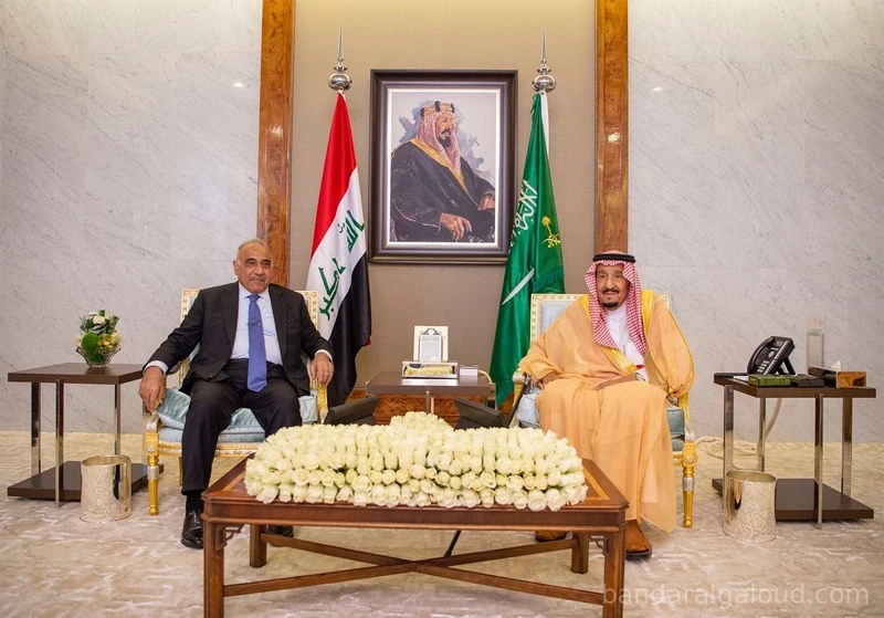 سيدي خادم الحرمين الشريفين يستقبل رئيس وزراء جمهورية العراق - صورة 6