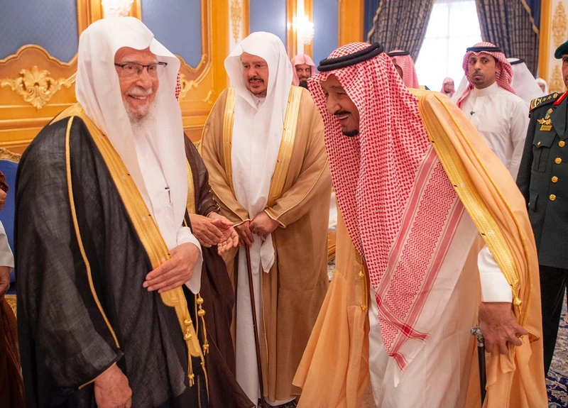 سيدي خادم الحرمين الشريفين يصل إلى الرياض قادماً من جدة - صورة 5