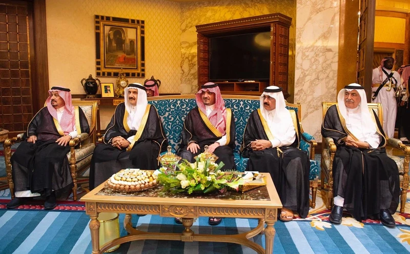 سيدي خادم الحرمين الشريفين يستقبل رئيس وزراء باكستان - صورة 4