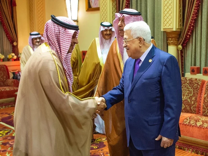 سيدي خادم الحرمين الشريفين يستقبل رئيس دولة فلسطين - صورة 18