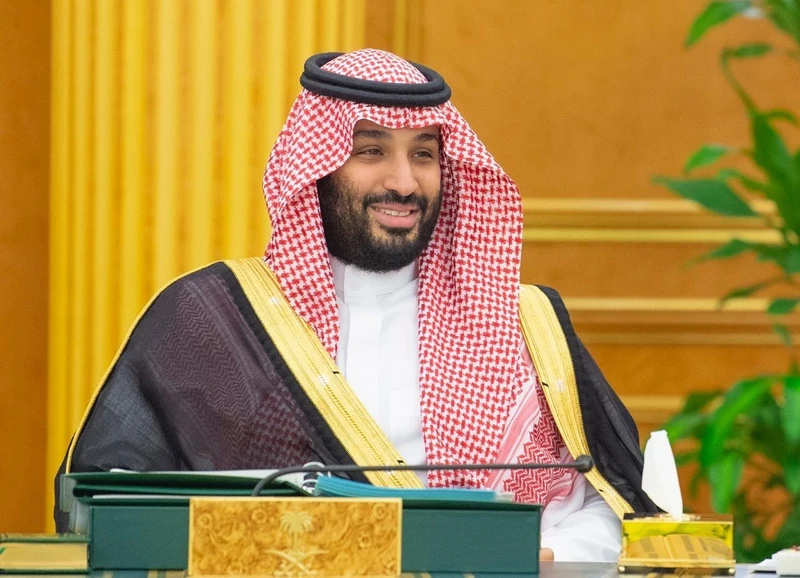 سيدي خادم الحرمين الشريفين يرأس جلسة مجلس الوزراء - صورة 5