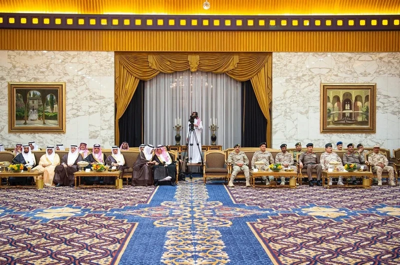 سيدي خادم الحرمين الشريفين يستقبل رئيس الاتحاد السويسري - صورة 20