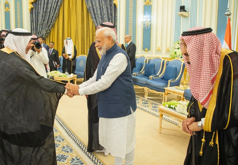 سيدي خادم الحرمين الشريفين يستقبل دولة رئيس وزراء جمهورية الهند - صورة 3