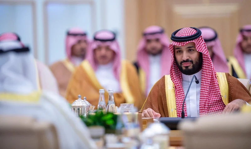 سمو سيدي ولي العهد يصل أبوظبي في زيارة رسمية إلى الإمارات - صورة 2