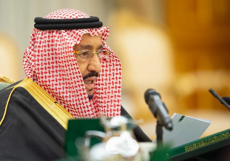 سيدي خادم الحرمين الشريفين يرأس جلسة إقرار ميزانية 2020 - صورة 6