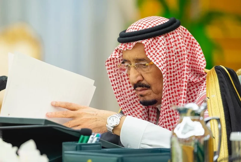 سيدي خادم الحرمين الشريفين يرأس جلسة إقرار ميزانية 2020 - صورة 15