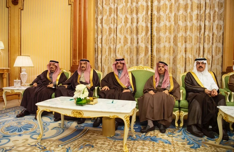 سيدي خادم الحرمين الشريفين يستقبل رئيس جمهورية قرغيزستان - صورة 16