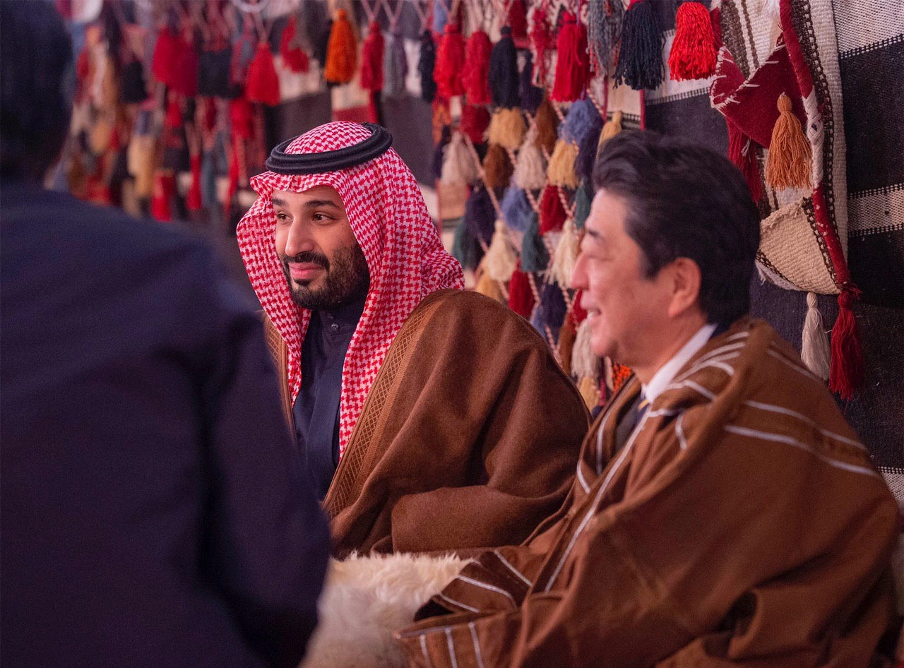 سمو سيدي ولي العهد يلتقي رئيس وزراء اليابان - صورة 1