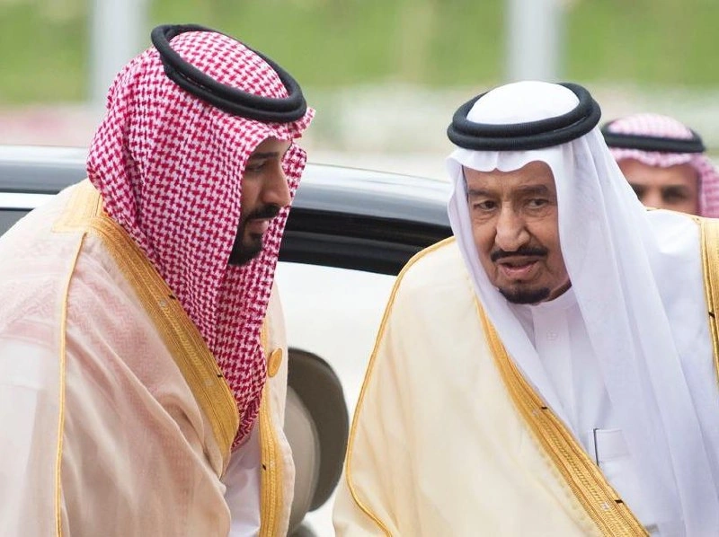سيدي خادم الحرمين الشريفين يغادر المستشفى - صورة 1