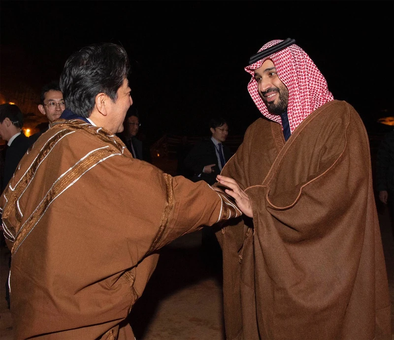 سمو سيدي ولي العهد يلتقي رئيس وزراء اليابان - صورة 7