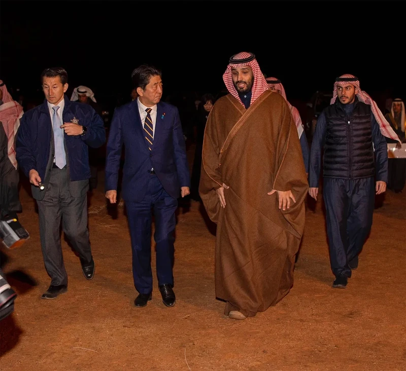 سمو سيدي ولي العهد يلتقي رئيس وزراء اليابان - صورة 13