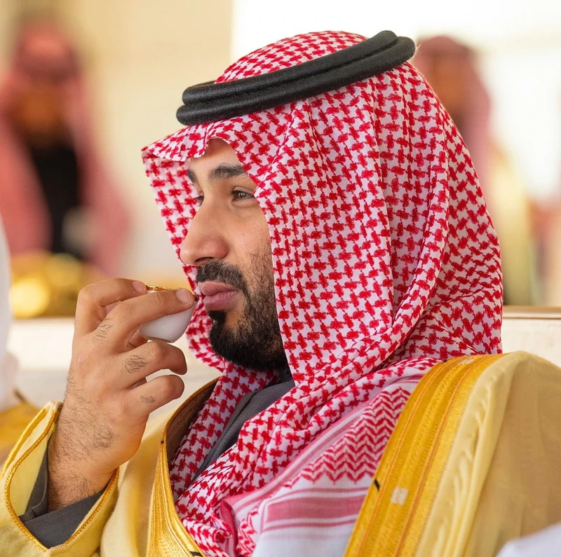 سيدي خادم الحرمين الشريفين يرعى الحفل الختامي لمهرجان الملك عبدالعزيز للإبل - صورة 17