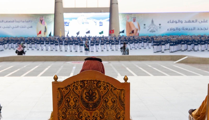 سمو سيدي ولي العهد يرعى حفل تخريج طلبة كلية الملك فيصل الجوية - صورة 10