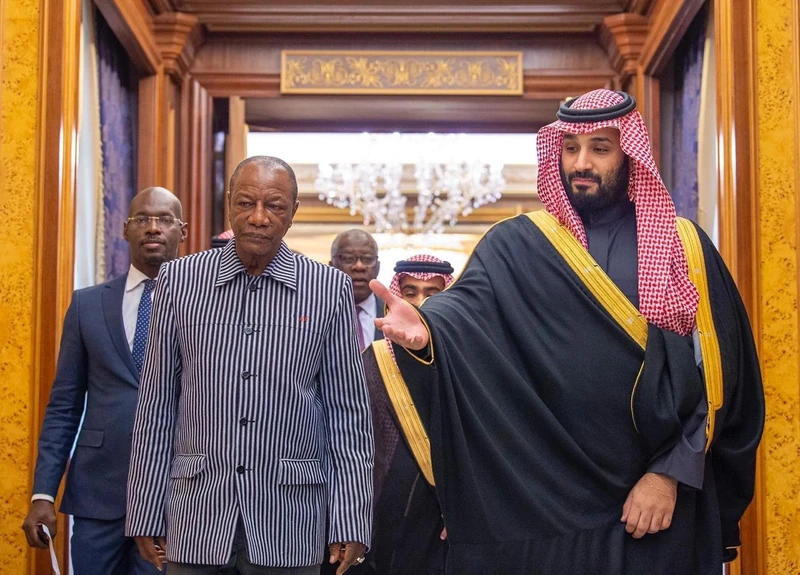 سمو سيدي ولي العهد يجتمع مع رئيس جمهورية غينيا كوناكري - صورة 2