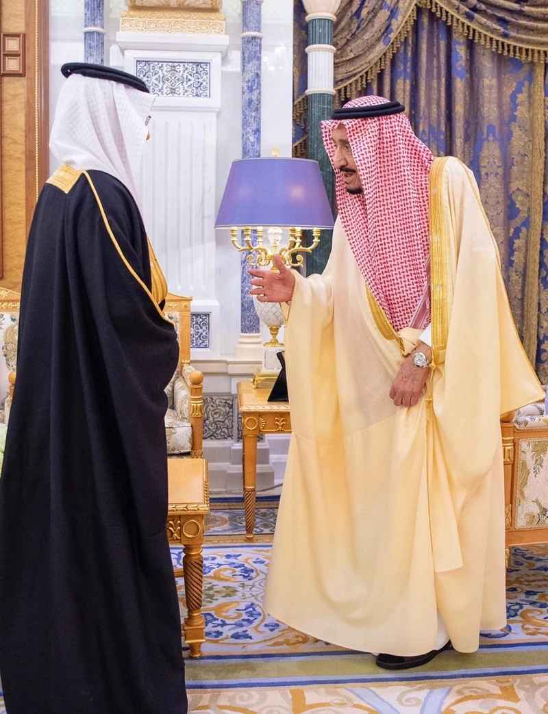 السفيران المعينان لدى أوكرانيا والأوروغواي يؤديان القسم أمام سيدي خادم الحرمين الشريفين - صورة 4