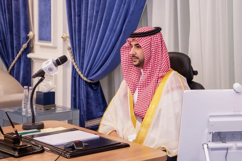 سمو سيدي ولي العهد يهنئ منسوبي وزارة الدفاع بعيد الفطر - صورة 4