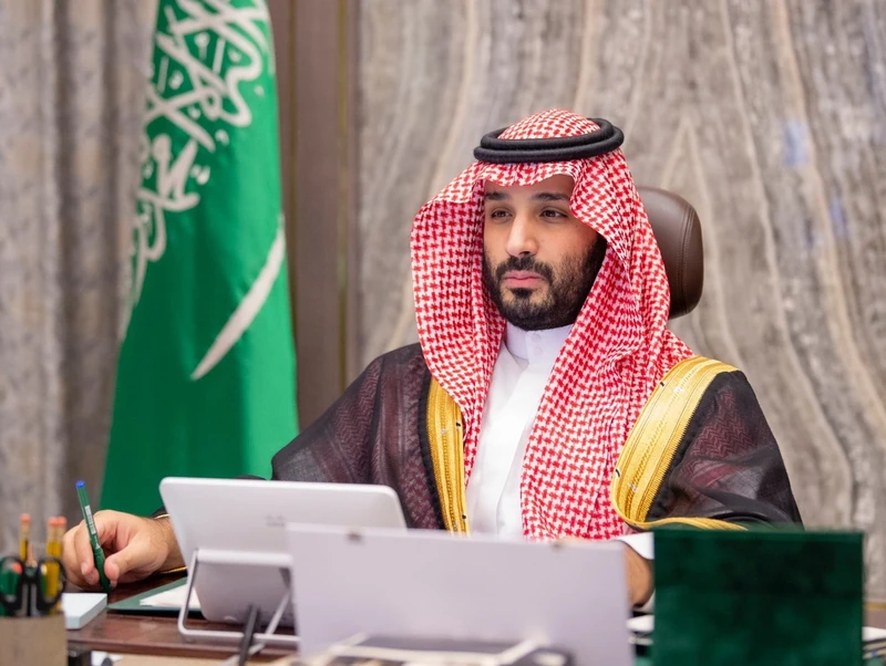 سيدي خادم الحرمين الشريفين يرأس جلسة مجلس الوزراء عبر الاتصال المرئي - صورة 6