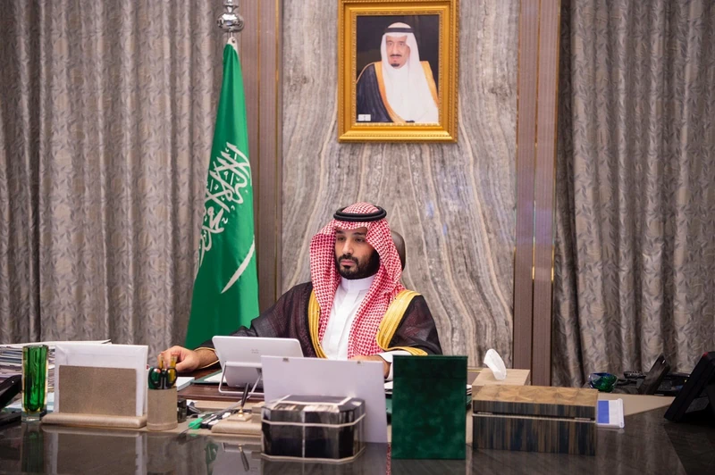 سيدي خادم الحرمين الشريفين يرأس جلسة مجلس الوزراء عبر الاتصال المرئي - صورة 5