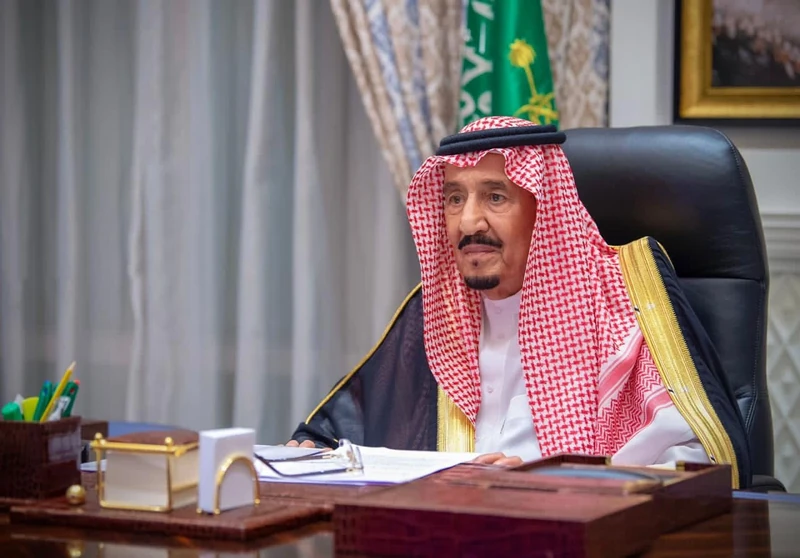 خادم الحرمين الشريفين يفتتح أعمال مجلس الشورى بحضور ولي العهد - صورة 3