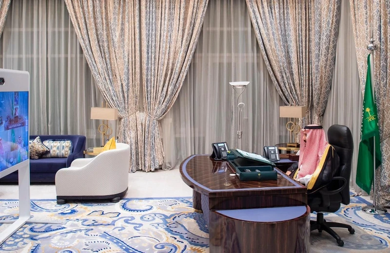 سيدي خادم الحرمين الشريفين يرأس جلسة مجلس الوزراء عبر الاتصال المرئي - صورة 4