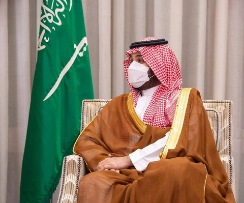 سمو سيدي ولي العهد يستقبل وزير الخارجية القطري ويتسلم رسالة من أمير قطر