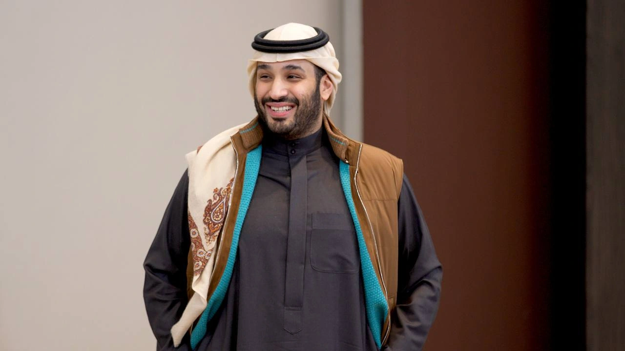 سمو سيدي ولي العهد واستراتيجية صندوق الاستثمارات العامة - صورة 1