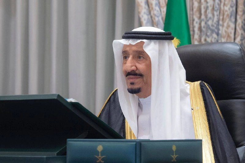 سيدي خادم الحرمين الشريفين يرأس جلسة مجلس الوزراء عبر الاتصال المرئي - صورة 1