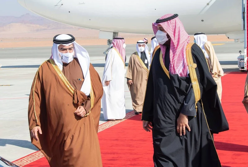 سمو سيدي ولي العهد يستقبل قادة ورؤساء وفود دول مجلس التعاون - صورة 5