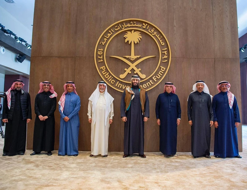 سمو سيدي ولي العهد واستراتيجية صندوق الاستثمارات العامة - صورة 5
