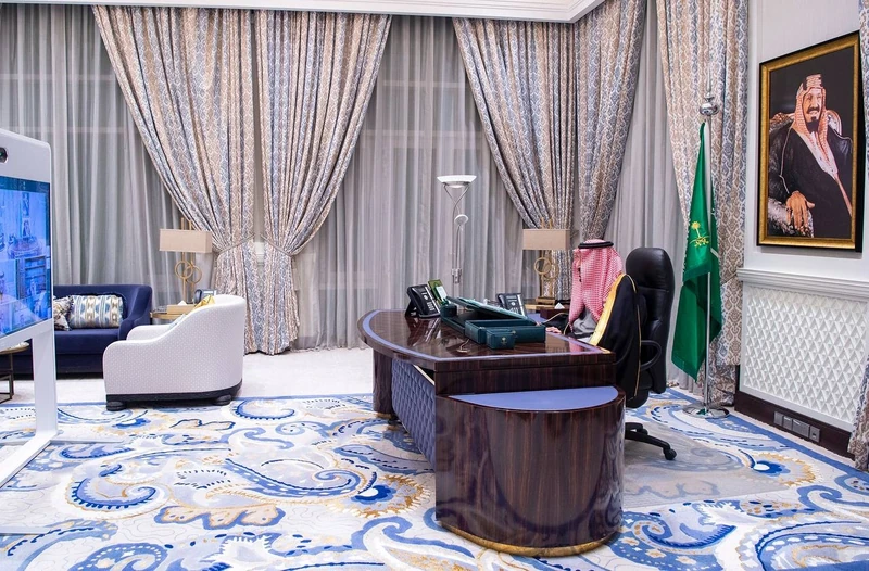 سيدي خادم الحرمين الشريفين يرأس جلسة مجلس الوزراء عبر الاتصال المرئي - صورة 5