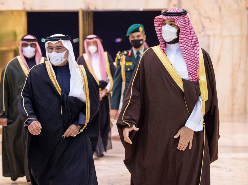 سمو سيدي ولي العهد يستقبل سمو ولي عهد البحرين - صورة 2