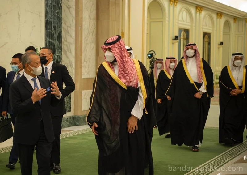 سمو سيدي ولي العهد يجتمع مع رئيس الوزراء الماليزي - صورة 10