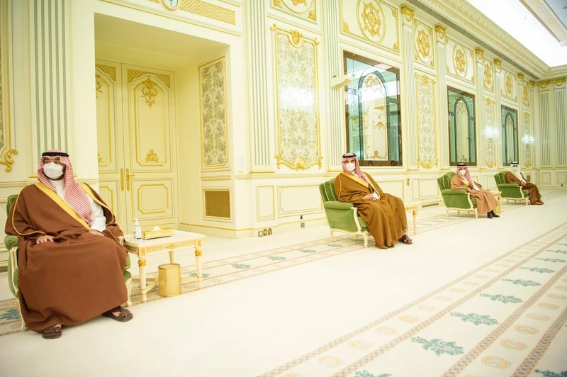 سمو سيدي ولي العهد يجتمع مع وزير خارجية روسيا - صورة 2