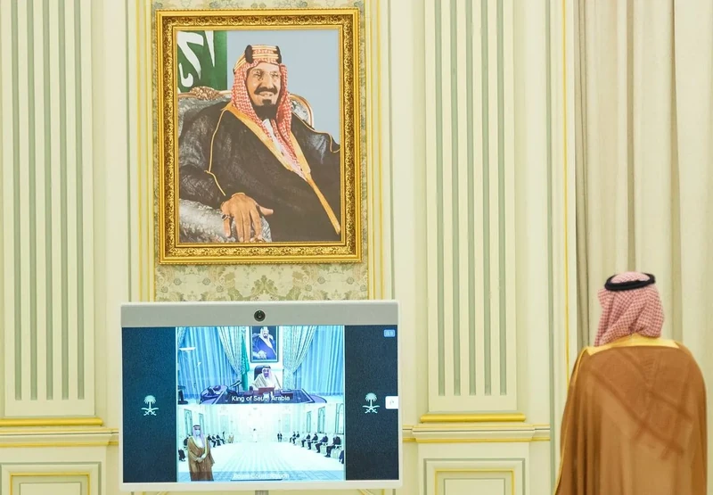 سفراء دول شقيقة وصديقة يقدمون أوراق اعتمادهم أمام سيدي خادم الحرمين الشريفين - صورة 24