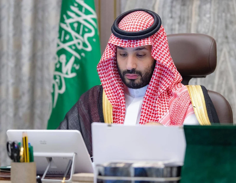 سيدي خادم الحرمين الشريفين يرأس جلسة مجلس الوزراء عبر الاتصال المرئي - صورة 6