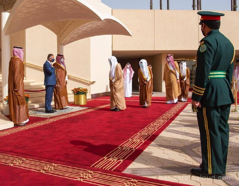 سمو سيدي ولي العهد يستقبل دولة رئيس الوزراء العراقي في الرياض - صورة 2