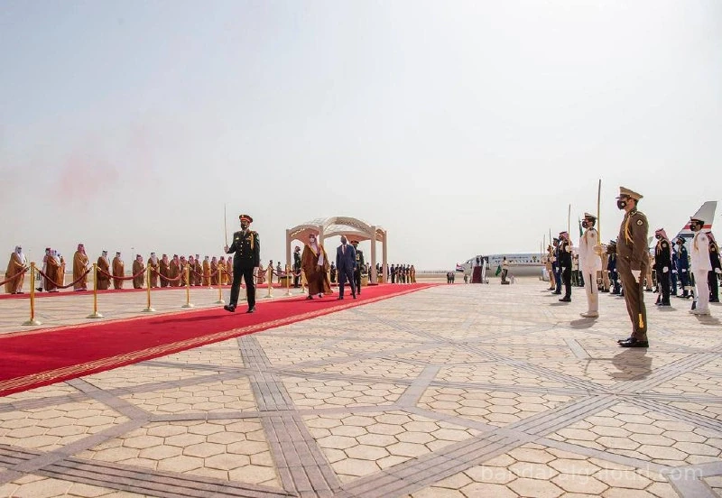 سمو سيدي ولي العهد يستقبل دولة رئيس الوزراء العراقي في الرياض - صورة 3
