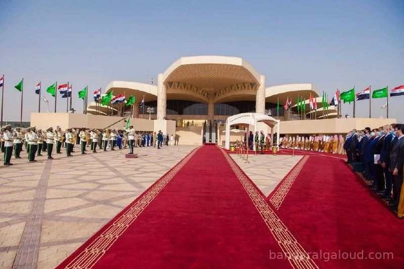 سمو سيدي ولي العهد يستقبل دولة رئيس الوزراء العراقي في الرياض - صورة 4