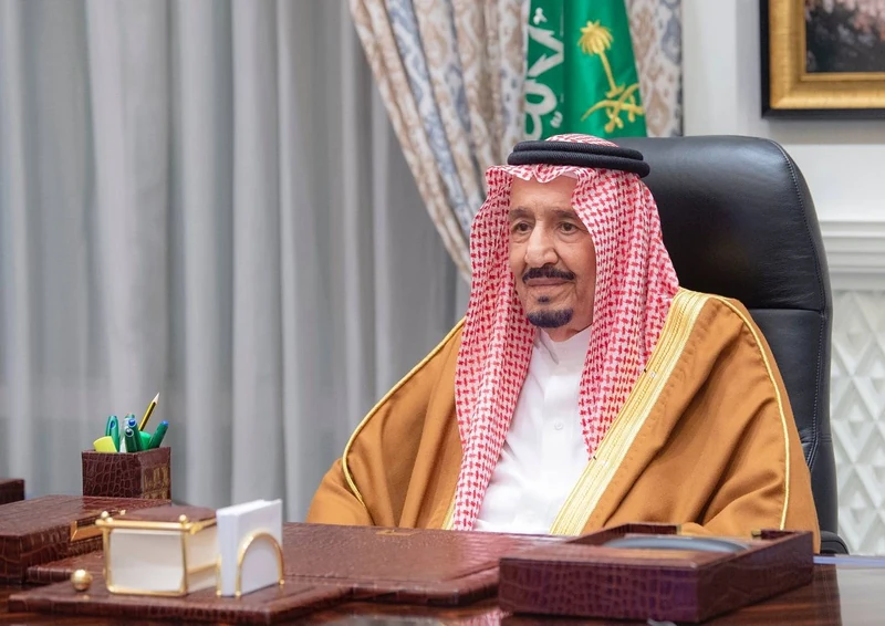 السفراء المعينون حديثاً لدى عدد من الدول يؤدون القسم أمام سيدي خادم الحرمين الشريفين - صورة 4