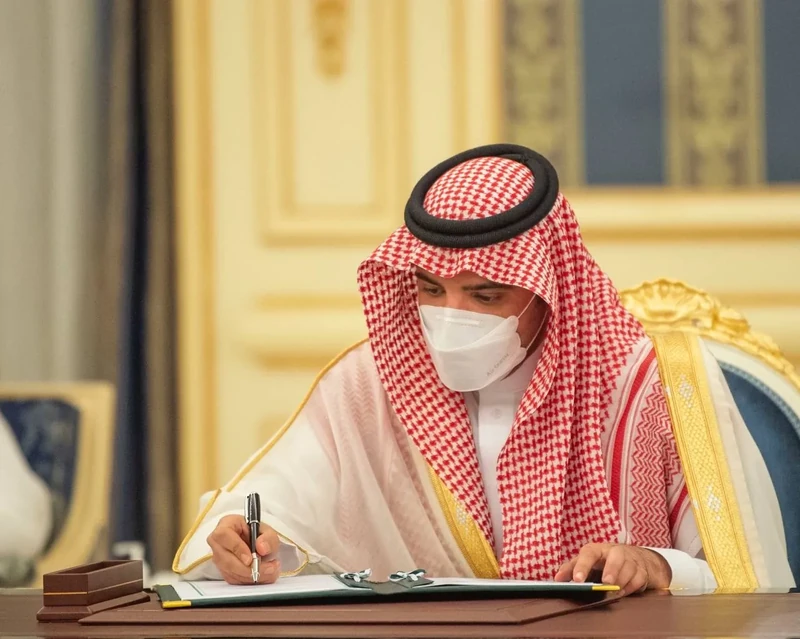سمو سيدي ولي العهد يستقبل دولة رئيس وزراء باكستان في المملكة - صورة 16