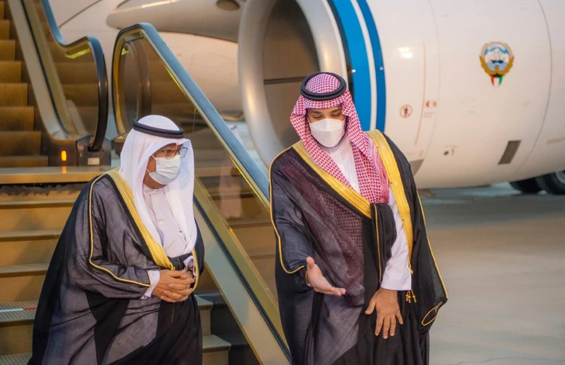 سمو سيدي ولي العهد يستقبل سمو ولي عهد الكويت الشيخ مشعل الصباح - صورة 2