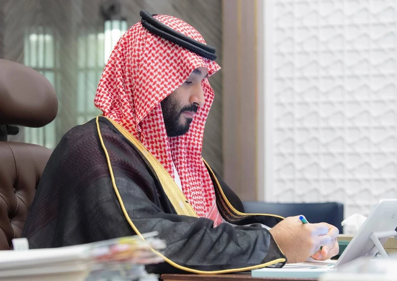 سيدي خادم الحرمين الشريفين يرأس جلسة مجلس الوزراء عبر الاتصال المرئي - صورة 5