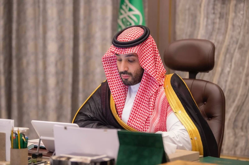 سيدي خادم الحرمين الشريفين يرأس جلسة مجلس الوزراء عبر الاتصال المرئي - صورة 5