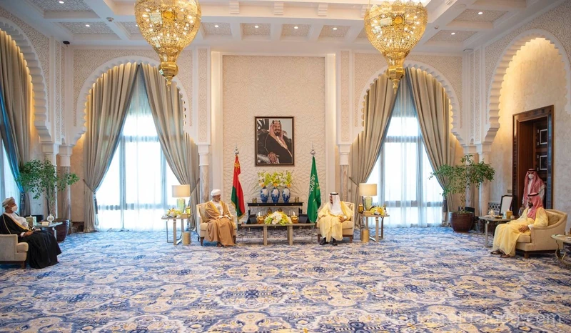 سيدي خادم الحرمين الشريفين يستقبل جلالة سلطان عُمان. السلطان هيثم يزور المملكة - صورة 5