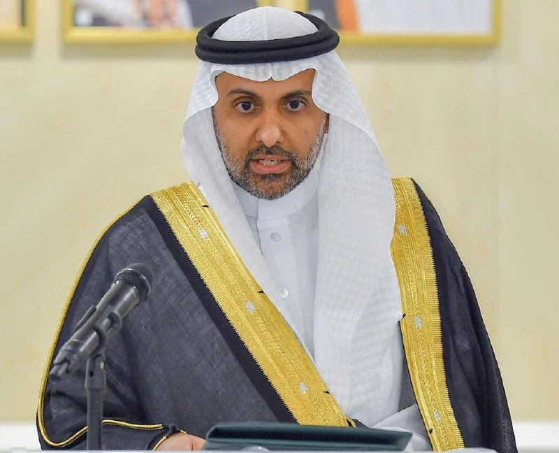 وزير الصحة يؤدي القسم أمام سيدي خادم الحرمين الشريفين - صورة 2